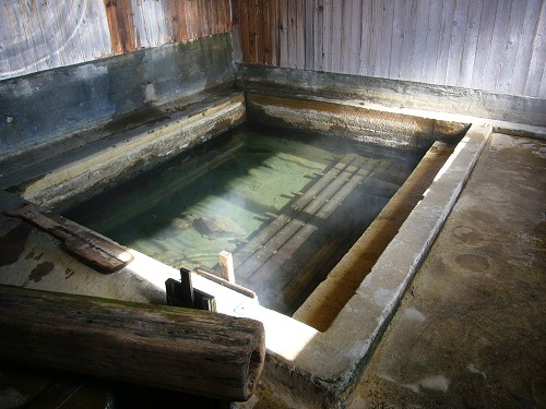 和琴共同浴場の湯船