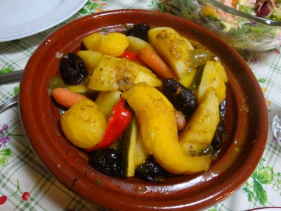 モロッコ名物のタジン鍋です。