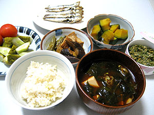 なすンブシー（沖縄のなすの味噌炒め煮）定食