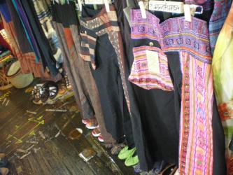 hmongnaga pants