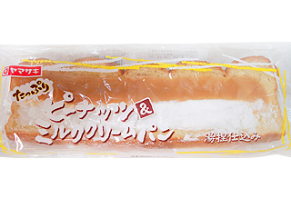 たっぷりピーナッツ＆ミルククリームパン　ヤマザキ　126円