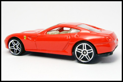 HotWheels_Ferrari_599_GTB_2007_NEW_MODELS_2.jpg