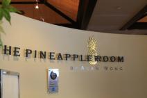 Pineappl,e Room